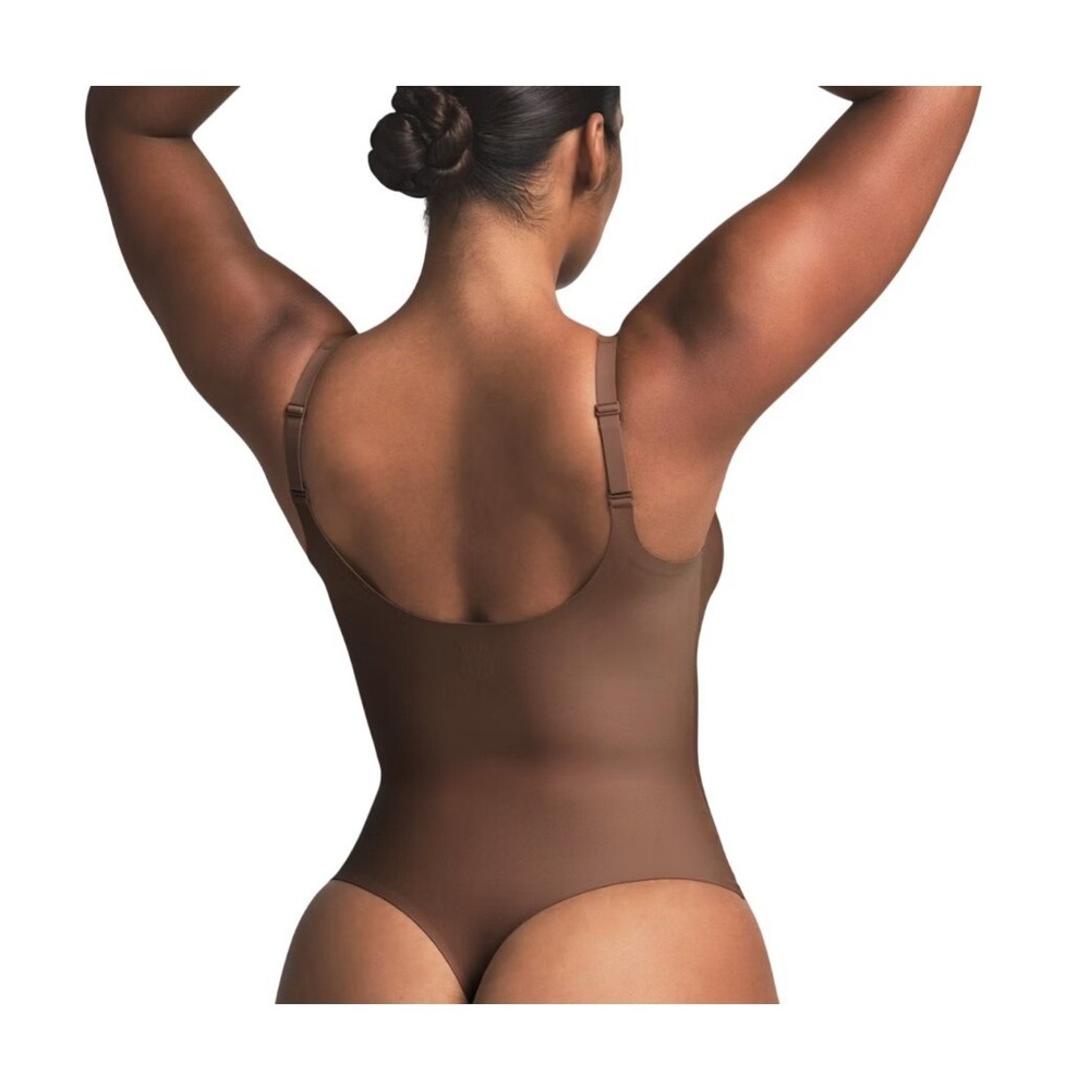 Skims Fits Everybody Plunge Bodysuit Jasper Brown BD-THG-9551W Small - Picture 4 of 5